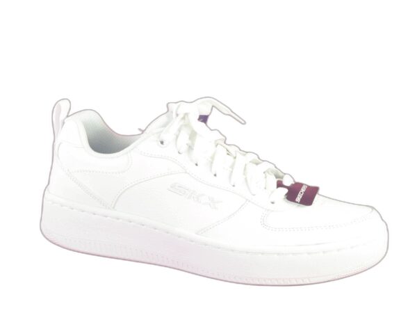 Skechers