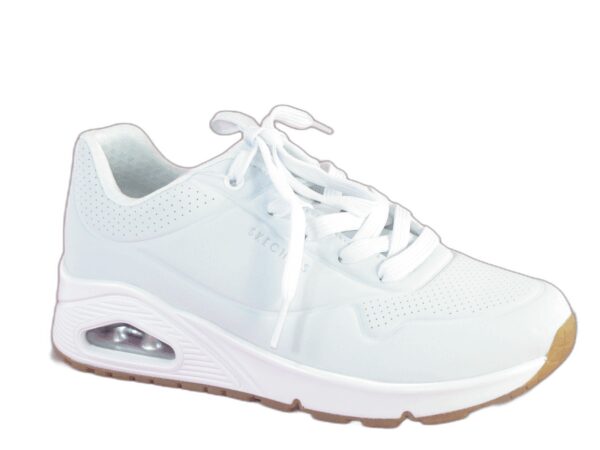 Skechers