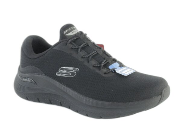 Skechers