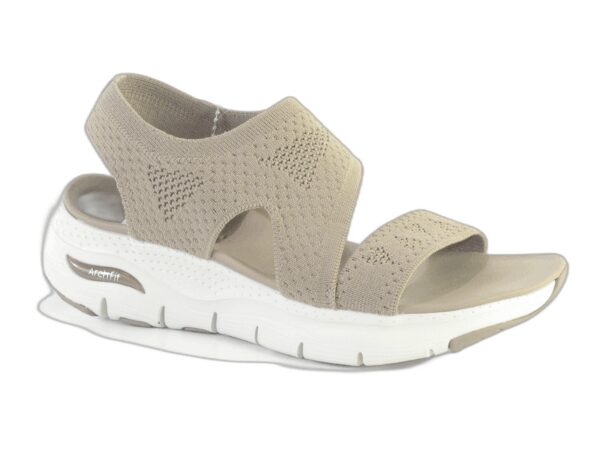 Skechers